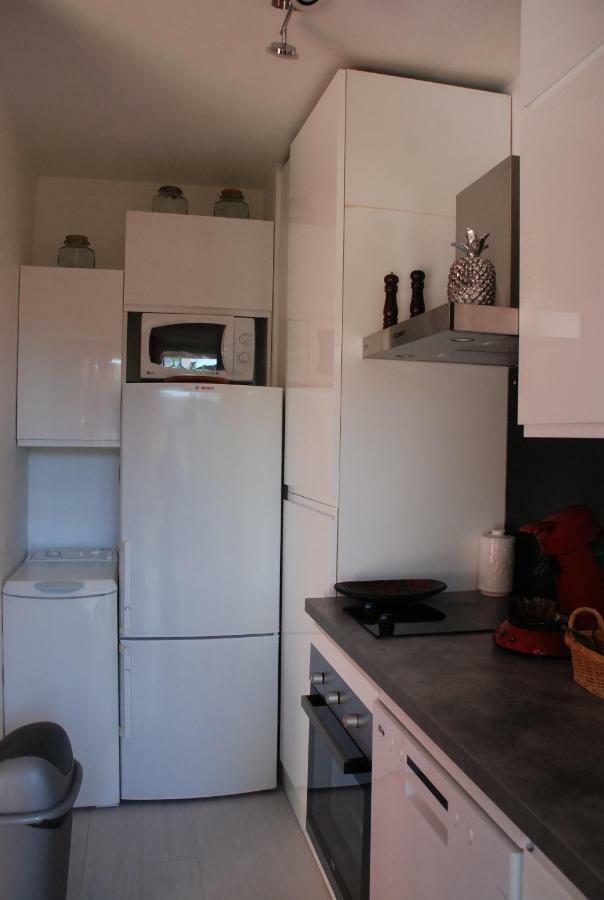 Studio - Juan Les Pins - Proximite Plages Antibes Kültér fotó